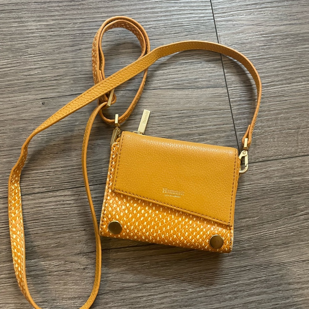 Hammit small levy snake print gold hardware